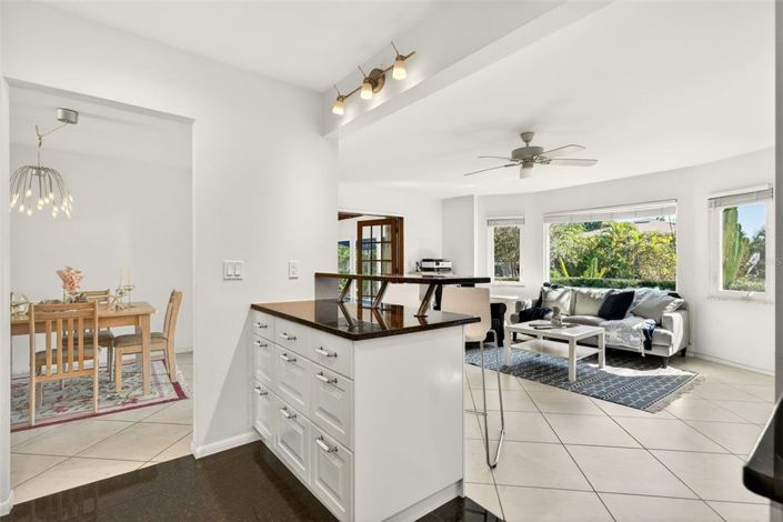 Image No.11-3 Bed Property for sale