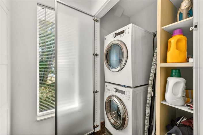 Image No.14-3 Bed Property for sale