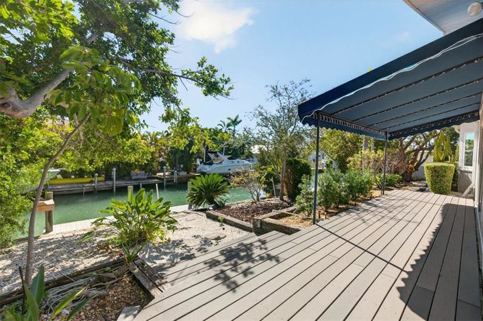 Image No.28-3 Bed Property for sale