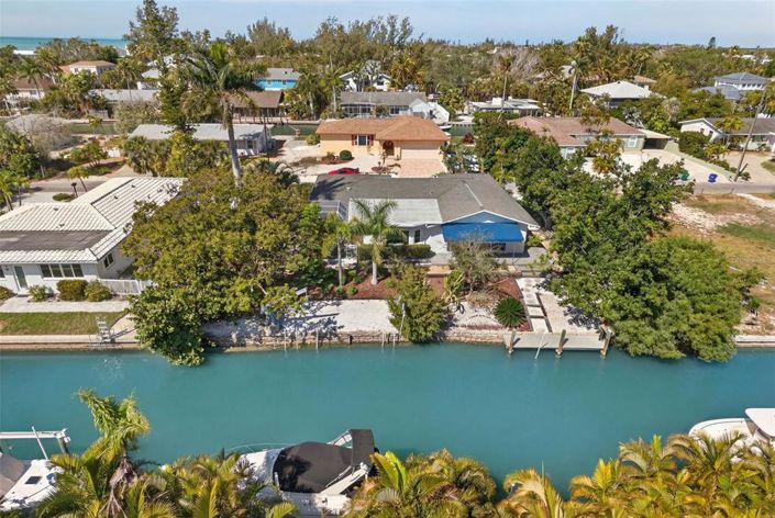 Image No.33-3 Bed Property for sale