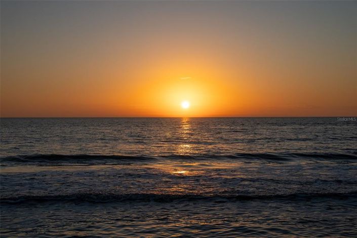 Image No.41-3 Bed Property for sale