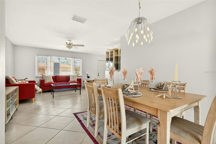 Image No.9-3 Bed Property for sale