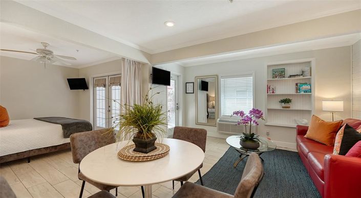 Image No.38-8 Bed Property for sale