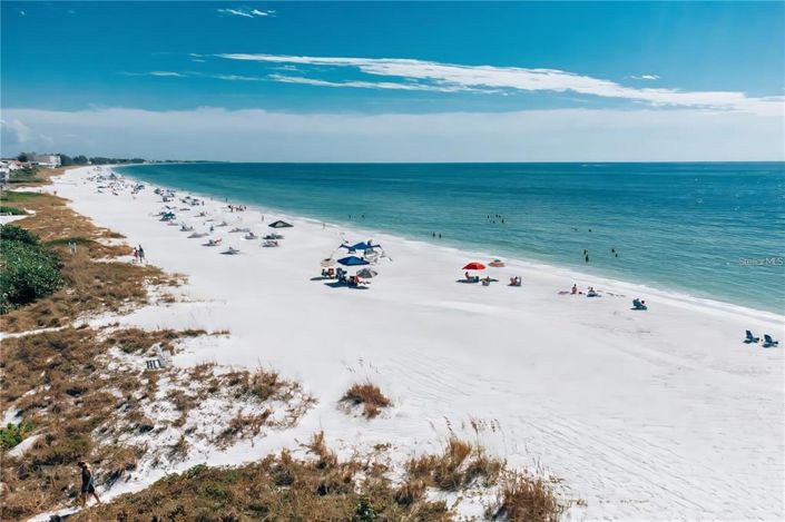 Image No.47-4 Bed Property for sale