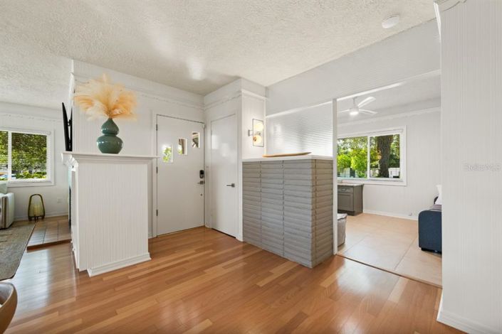 Image No.5-3 Bed Property for sale