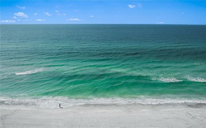 Image No.51-3 Bed Property for sale