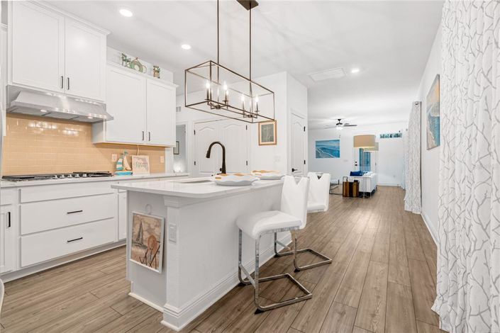 Image No.5-3 Bed Property for sale