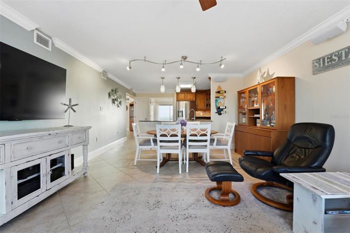 Image No.21-3 Bed Property for sale