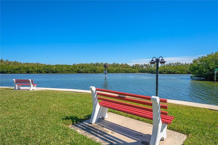 Image No.50-3 Bed Property for sale