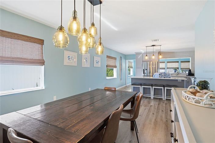 Image No.13-3 Bed Property for sale