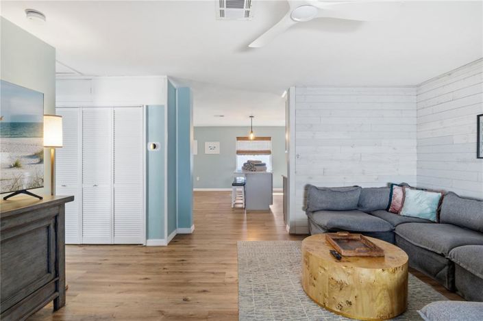 Image No.18-3 Bed Property for sale