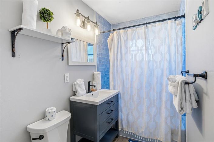 Image No.23-3 Bed Property for sale