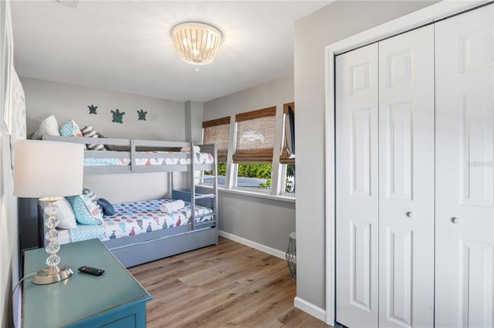 Image No.27-3 Bed Property for sale