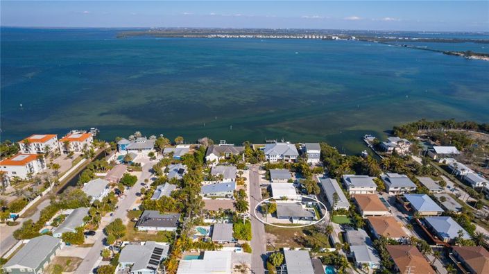 Image No.30-3 Bed Property for sale