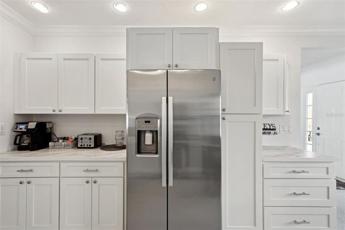 Image No.19-6 Bed Property for sale