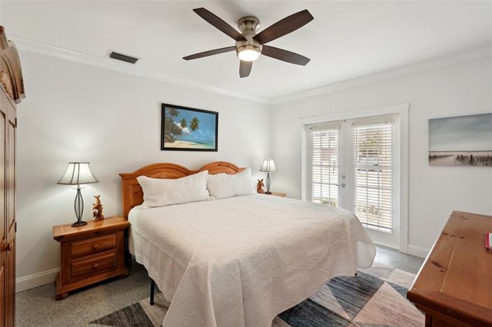 Image No.34-6 Bed Property for sale