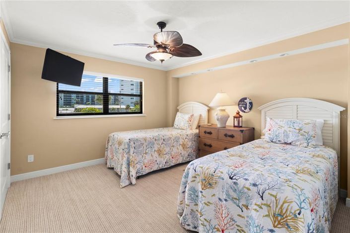 Image No.23-2 Bed Property for sale