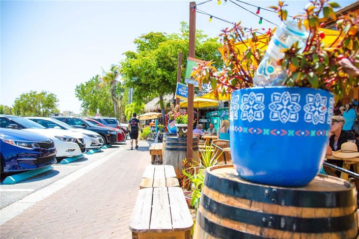 Image No.44-2 Bed Property for sale