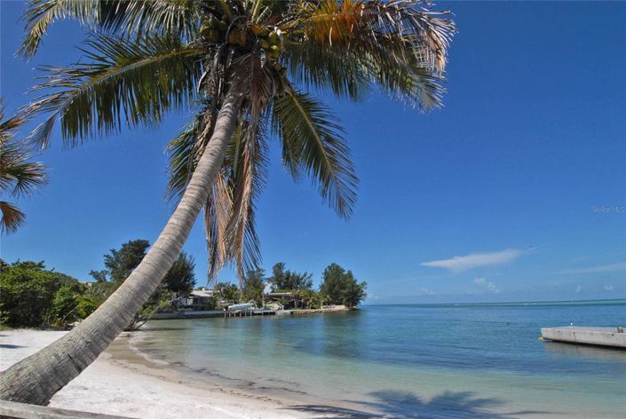 Image No.52-2 Bed Property for sale