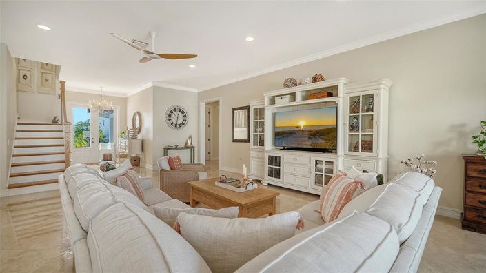 Image No.17-4 Bed Property for sale