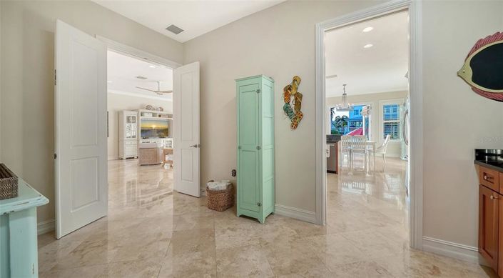 Image No.45-4 Bed Property for sale