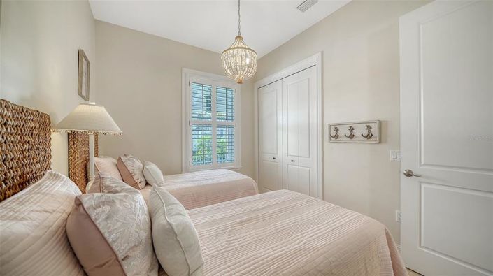 Image No.58-4 Bed Property for sale