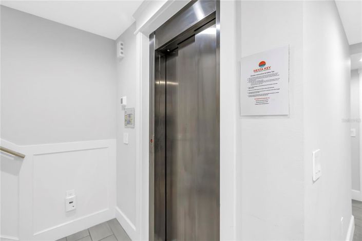 Image No.34-8 Bed Property for sale