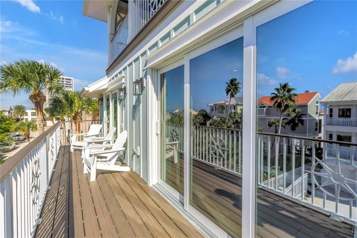 Image No.42-8 Bed Property for sale