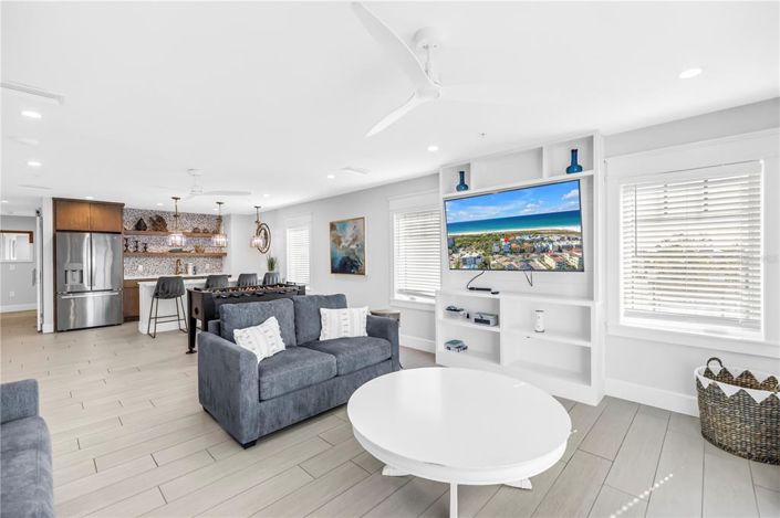 Image No.46-8 Bed Property for sale