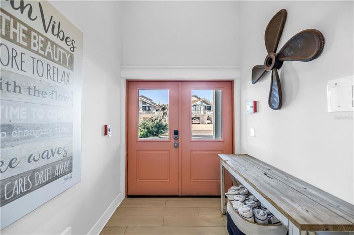 Image No.7-8 Bed Property for sale