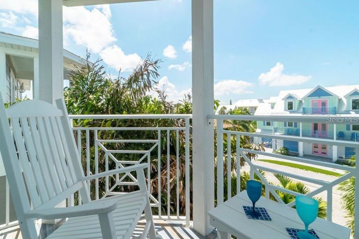 Image No.28-6 Bed Property for sale