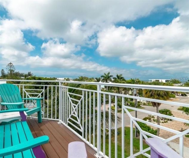 Image No.34-6 Bed Property for sale