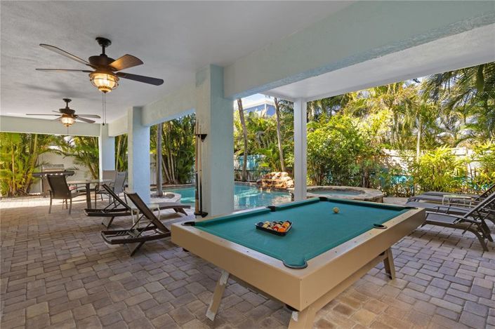 Image No.40-Propriété de 6 chambres à vendre à Holmes Beach