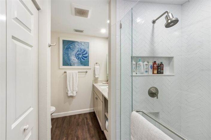 Image No.18-4 Bed Property for sale