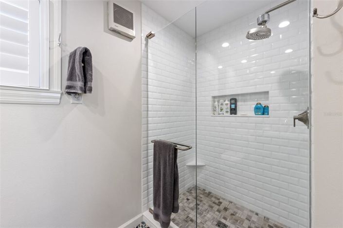 Image No.25-4 Bed Property for sale