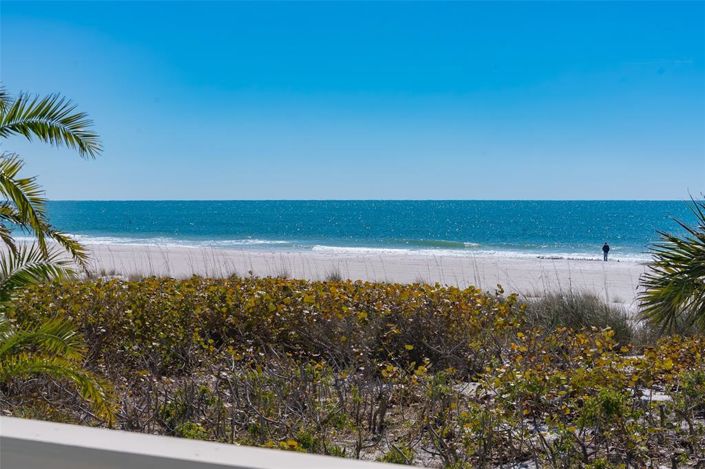 Image No.30-4 Bed Property for sale