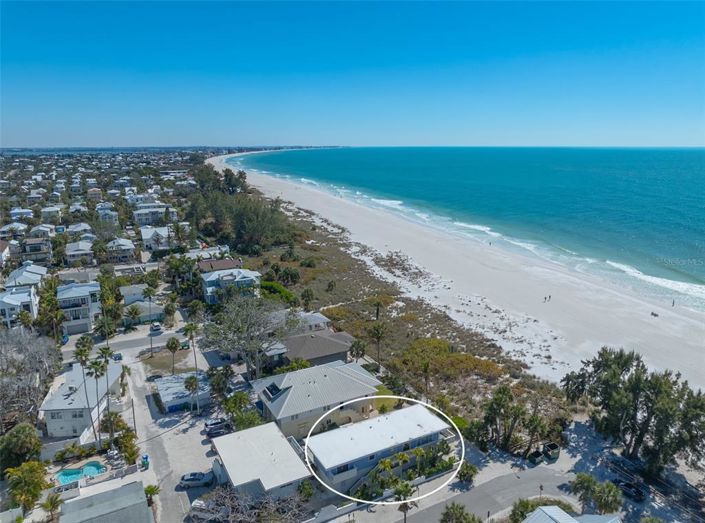 Image No.4-4 Bed Property for sale