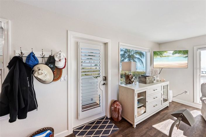 Image No.7-4 Bed Property for sale