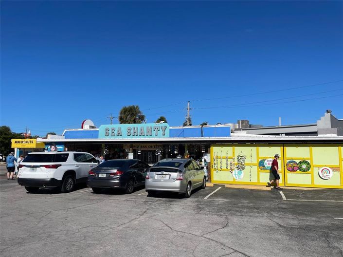 Image No.24-3 Bed Property for sale