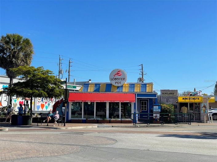 Image No.27-3 Bed Property for sale