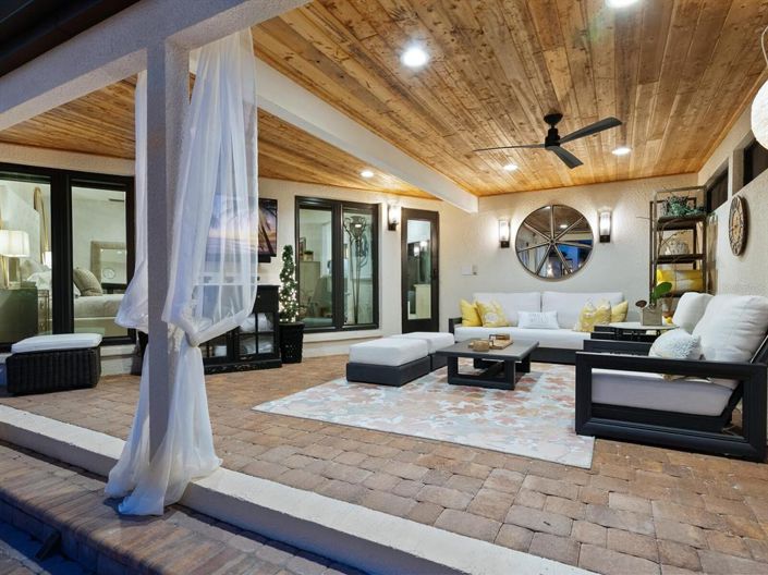 Image No.50-4 Bed Property for sale