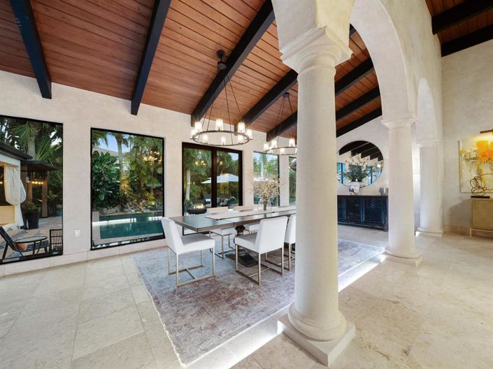 Image No.57-4 Bed Property for sale