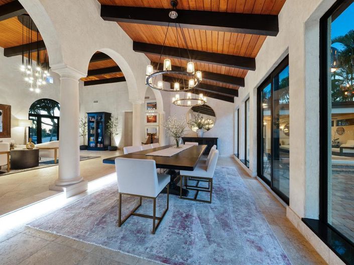 Image No.58-4 Bed Property for sale