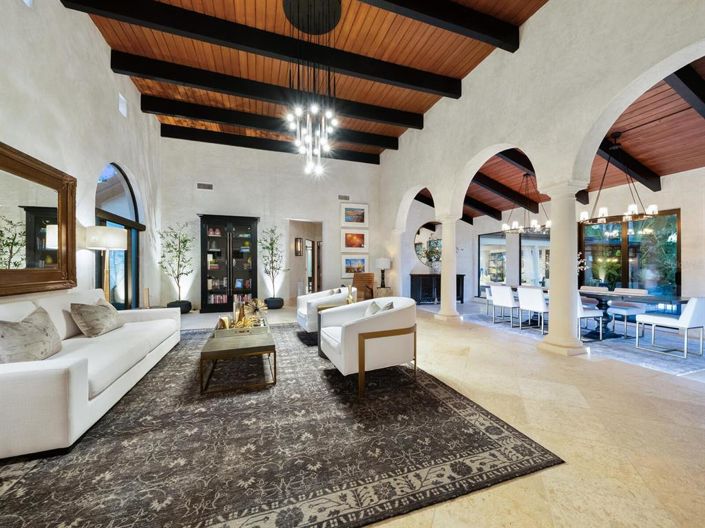 Image No.59-4 Bed Property for sale