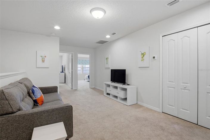 Image No.19-5 Bed Townhouse for sale