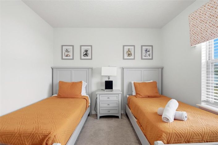 Image No.29-5 Bed Townhouse for sale