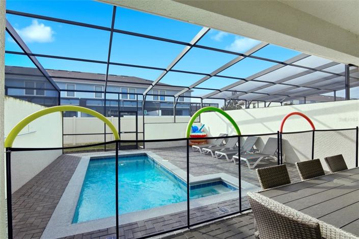 Image No.38-5 Bed Townhouse for sale