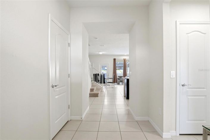 Image No.4-5 Bed Townhouse for sale