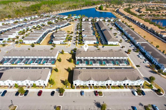 Image No.45-5 Bed Townhouse for sale