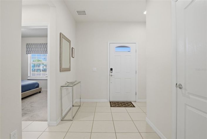 Image No.6-5 Bed Townhouse for sale